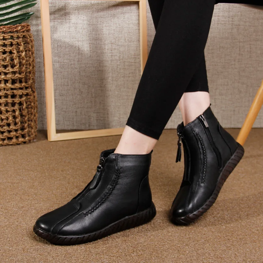 

2018 new short boots women's leather casual soft bottom mother shoes winter flat bottom comfortable non-slip cotton women's warm