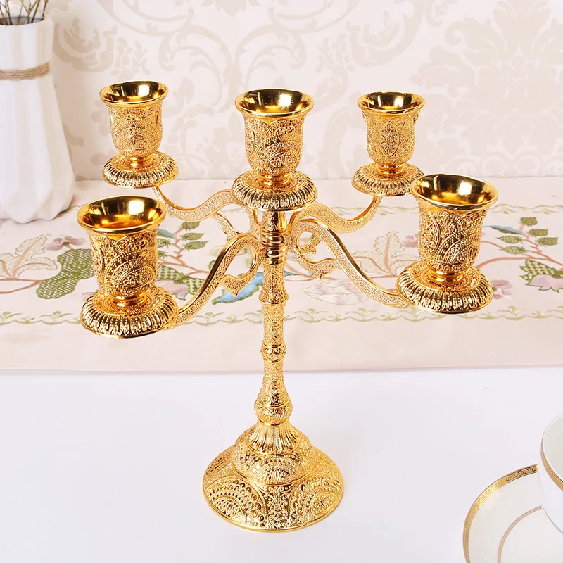 Metal Candle Holders Hollow Design Candlestick Tabletop Candle Stand Wedding Decoration Candelabra Home Decor Candelabrum