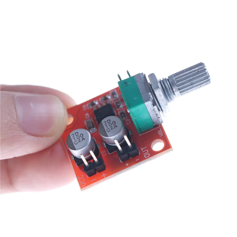 

LM386 Electret Microphone Power Amplifier Board Gain 200 Times DC 3.7V-12V