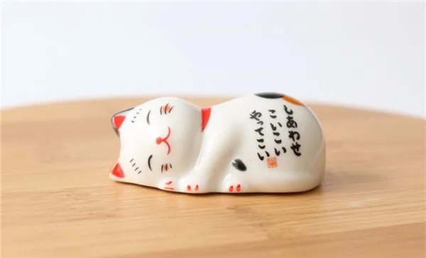 Plutus Lucky Wealth Cats Ceramic Chopsticks Rest Stand Rack Fruit Plate 6pcs - 12