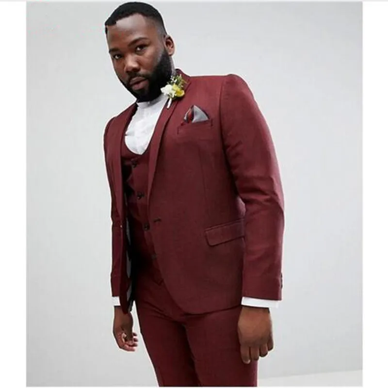 Burgundy Plus Size Wedding Suits Slim Fit 3 Pieces Groom Tuxedos