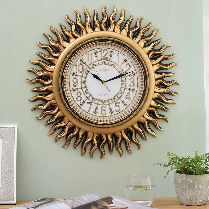 Reloj de pared creativo sala de estar moderno silencioso reloj colgante europeo Retro decorativo Manual reloj Digital de pared con forma de sol Reloj de pared creativo sala de estar moderno silencioso reloj colgante europeo Retro decorativo Manual reloj Digital de pared con forma de sol