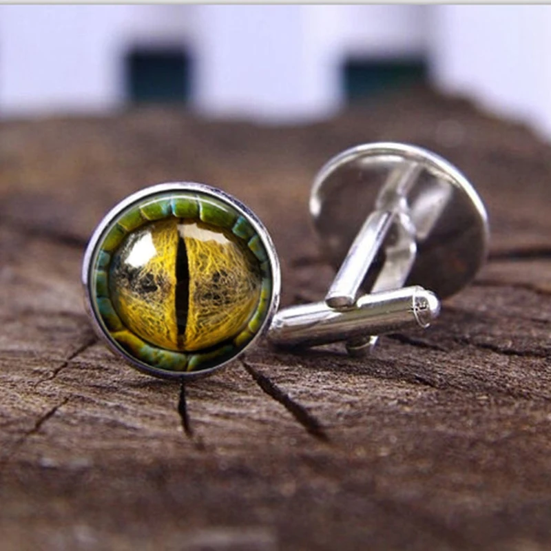 

SUTEYI Vintage Glass Cabochon Cufflinks For Mens Three-Dimensional Dragon Eye Cufflink Witchcraft Shirt Cuff links jewelry