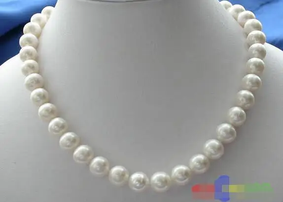 

Hot selling free shipping******* 17" 12mm WHITE ROUND FRESHWATER CULTURED PEARL NECKLACE