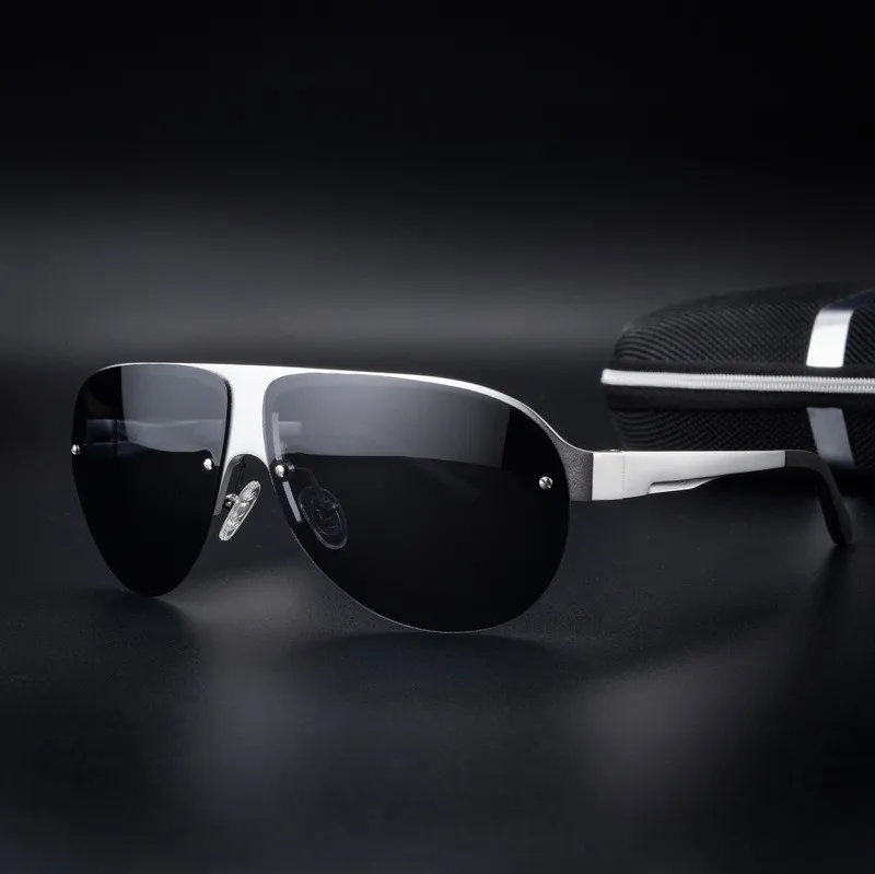 3560406195_1986479287