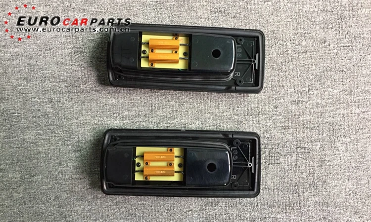 w463 tail light 2