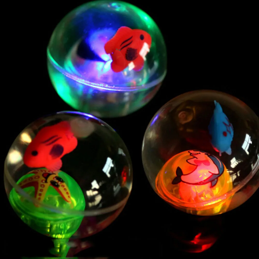 

5.5CM Colorful LED Ball With Fish Crystal Transparent Bouncing Ball Toy Luminous Elastic Flashing Ball Glow In The Dark Toys