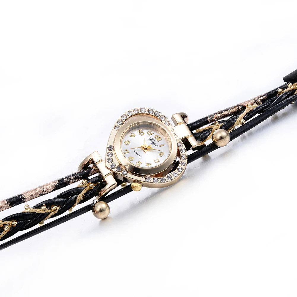 Брелок с подвеской, многослойный ремешок с заклепками, арабские цифры, кварцевые наручные часы-браслет, модные повседневные женские часы, женские часы