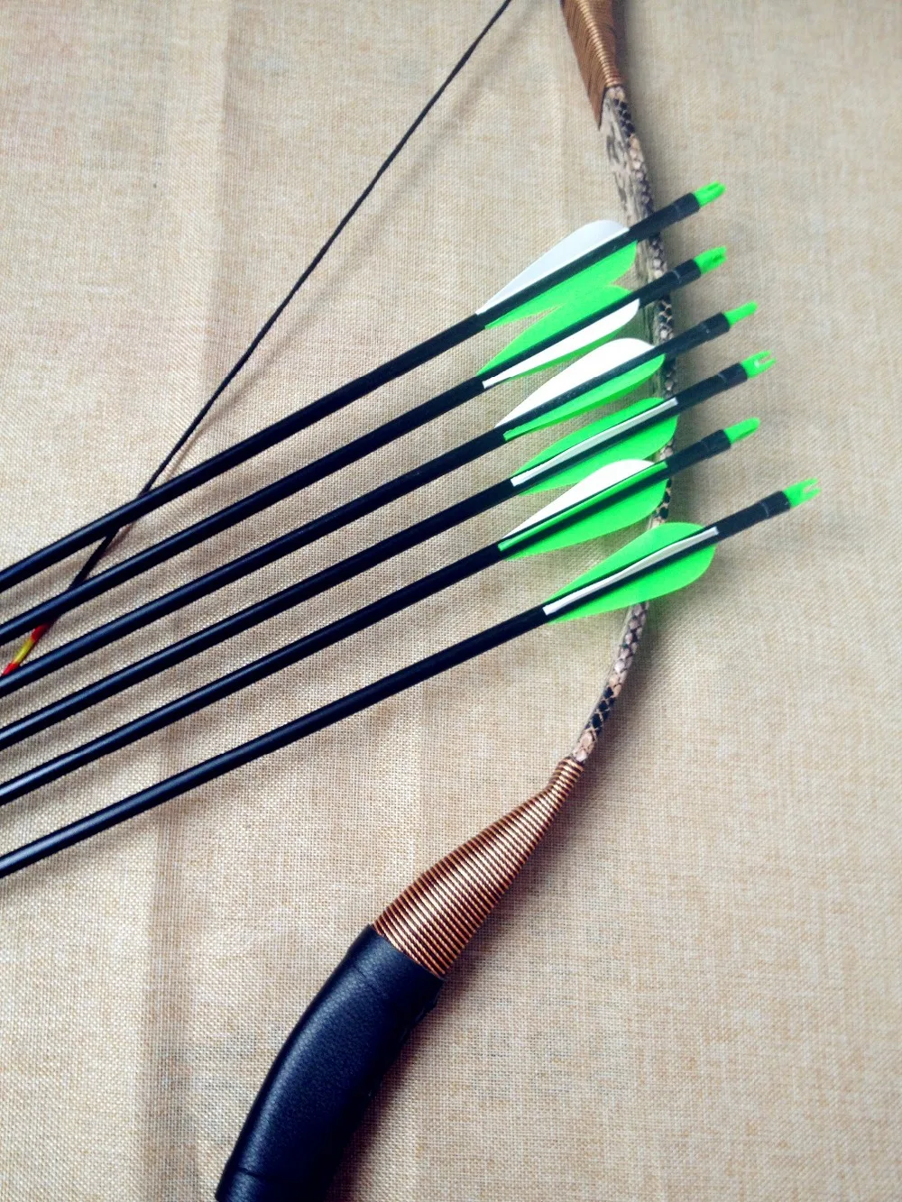 

Traditional Hunting Recurve Bow Archery Longbow 35-65Ibs Black Snakeskin longbow handmade and 6pcs arrows
