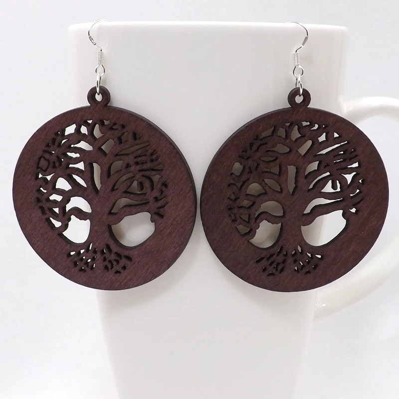 E33