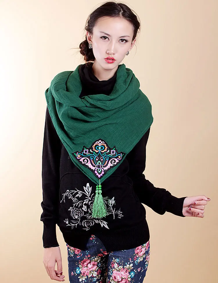 free shipping adwance diagonal shawls with fringe patch embroidered China style Milan Fashion | Аксессуары для одежды