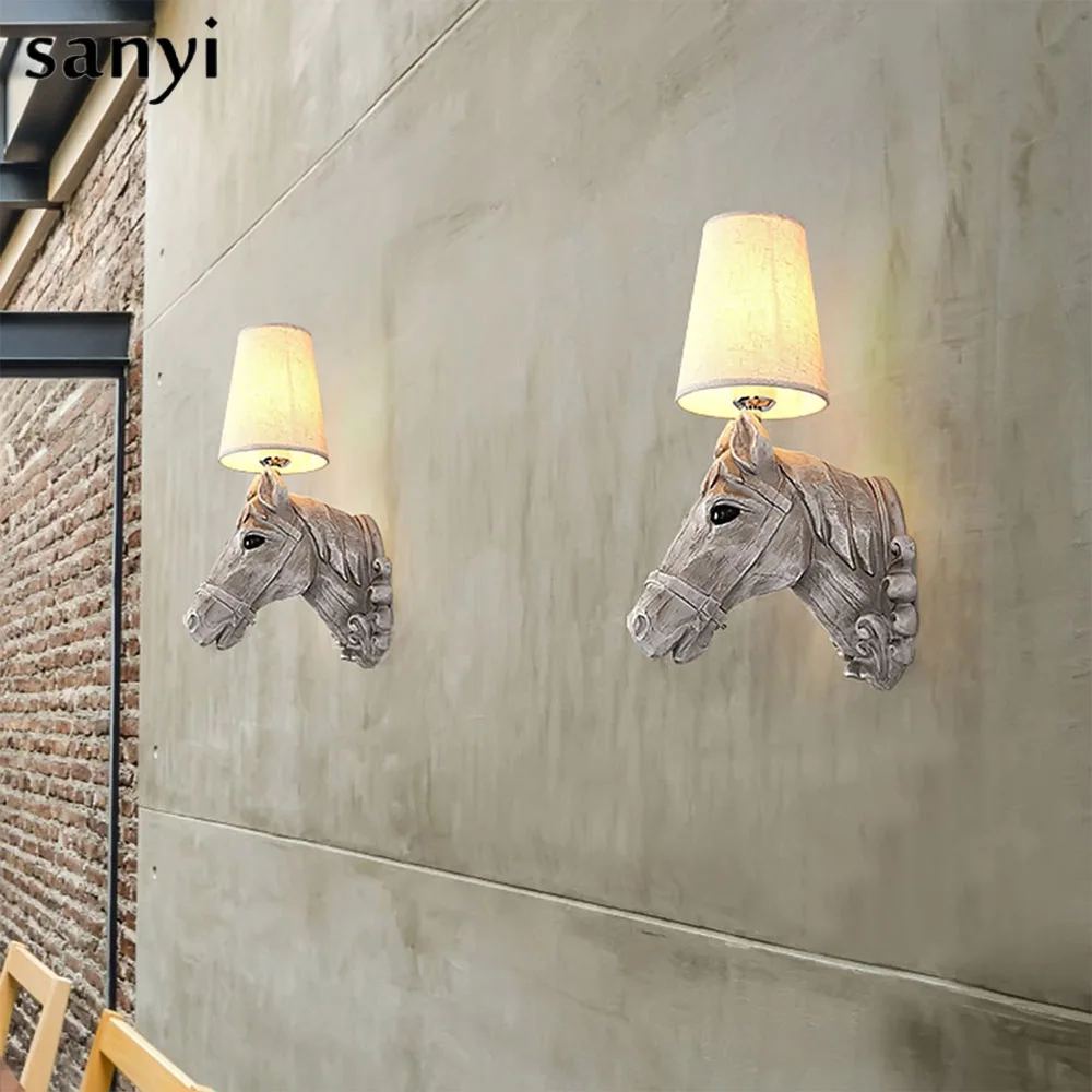 

Modern wall lamps Resin horse head Creative wall Sconce Lighting Bedroom Study Room Cafe Light Fixture