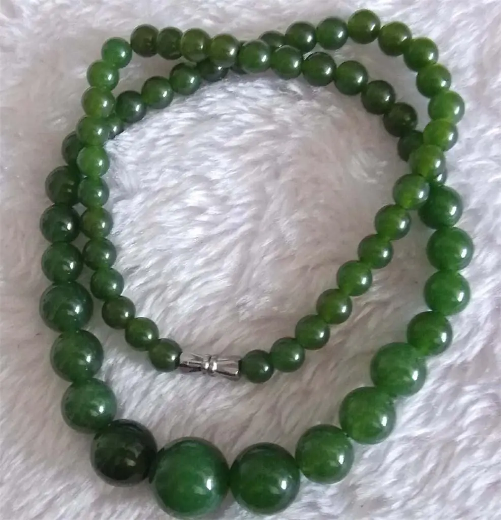 

Fashion 6-12mm Charming Green Peridot Round chalcedony jades natural stone of Beads chain strand Necklace 18''BV277