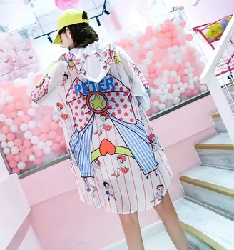 

European station 2019 summer new chic cartoon sun protection clothing female long hooded ultra-thin cardigan coat tide brand