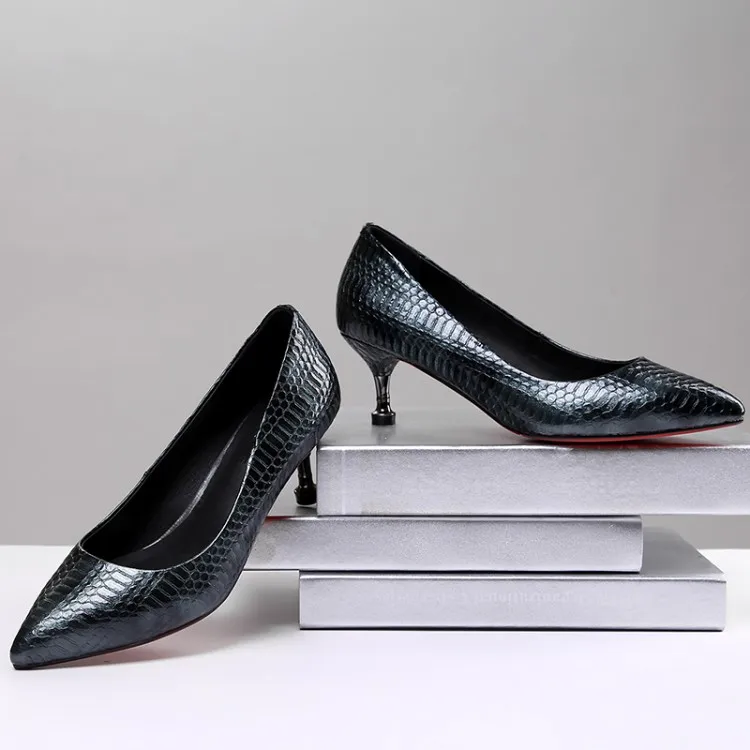 

MLJUESE 2019 women pumps Soft Cow leather slip on snake strip blue color autumn spring pointed toe high heels party wedding