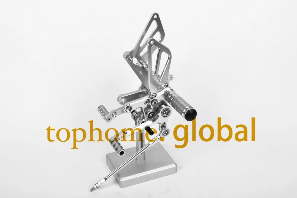 

Free Shipping Motorcycle Silver CNC Rearsets Foot Pegs Rear Set For Suzuki GSXR1000 2001-2004 2002 2003 motorcycle foot pegs