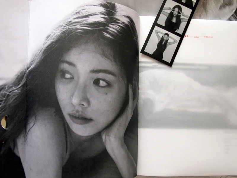 Подпись Хёна с автографом mini6th альбом после компакт-дисков+ подпись плакат 09217