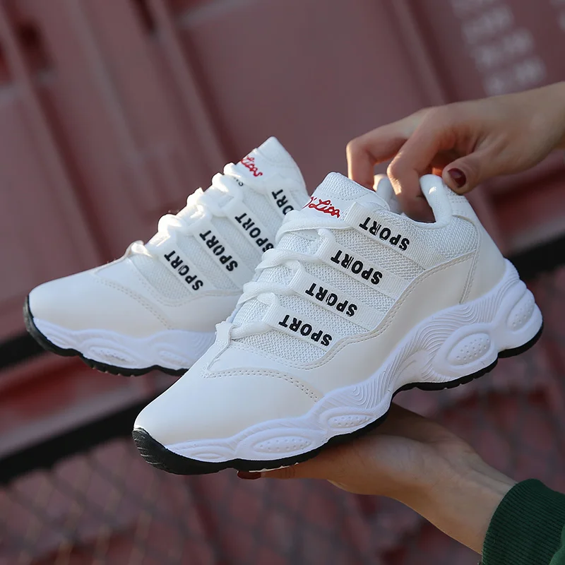 New Leather Running Shoes for Women Breathable White Black Sneakers platform shoe woman fashion Sport Outdoor Walking Shoes 