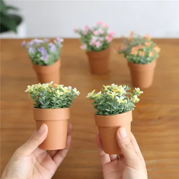 

Lovely flowers send simulation plant boys and girls birthday bestie sister graduated Christmas