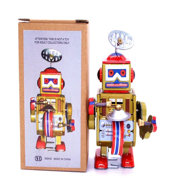 Retro clockwork tin toys Classic clockwork tin robot gong Rare