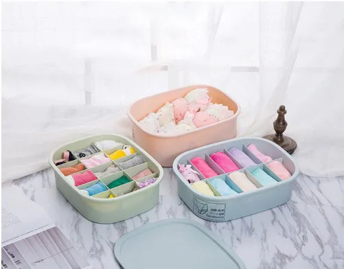 Plastic multi-compartment underwear storage box cover split underwear socks storage box bra underwear packing box (3)