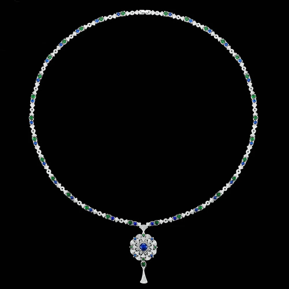 

long fashion flower pendant necklace for women