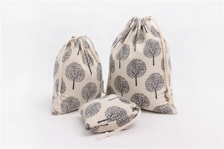 2637953573_410252092