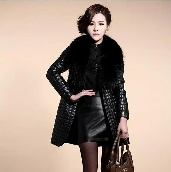 

Leather clothing Oversized raccoon fur collar sheep skin simulation Piga cotton ladies leather jacket long coat jacket 8870