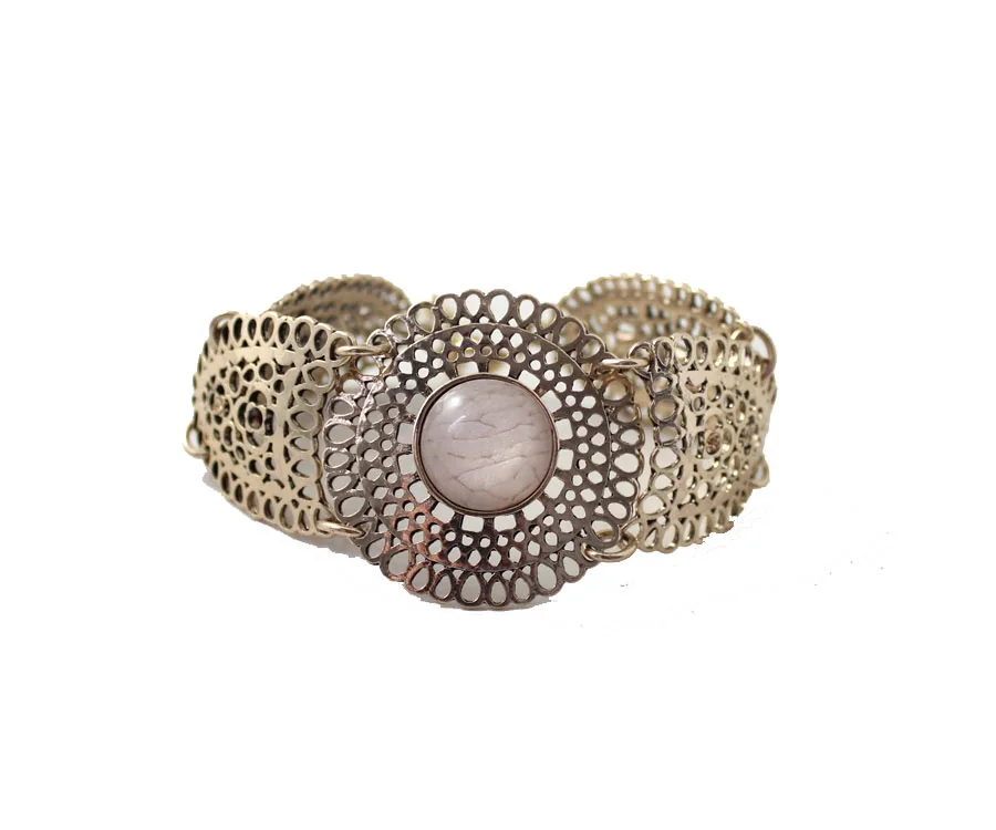 

Fashion Jewelry 2014 New Design Hollow Out Gold Color Alloy Artificial Gemstones Bracelets Bangles Factory Wholesale