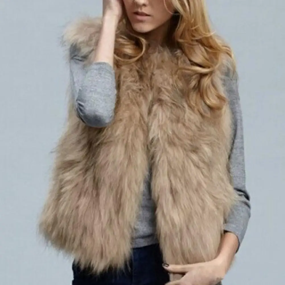 

2019 New Winter Women's Faux Fox Fur Vest Short Furry Shaggy Woman Fake Fur Vest Fashion Plus Size Fur Vests High Quality