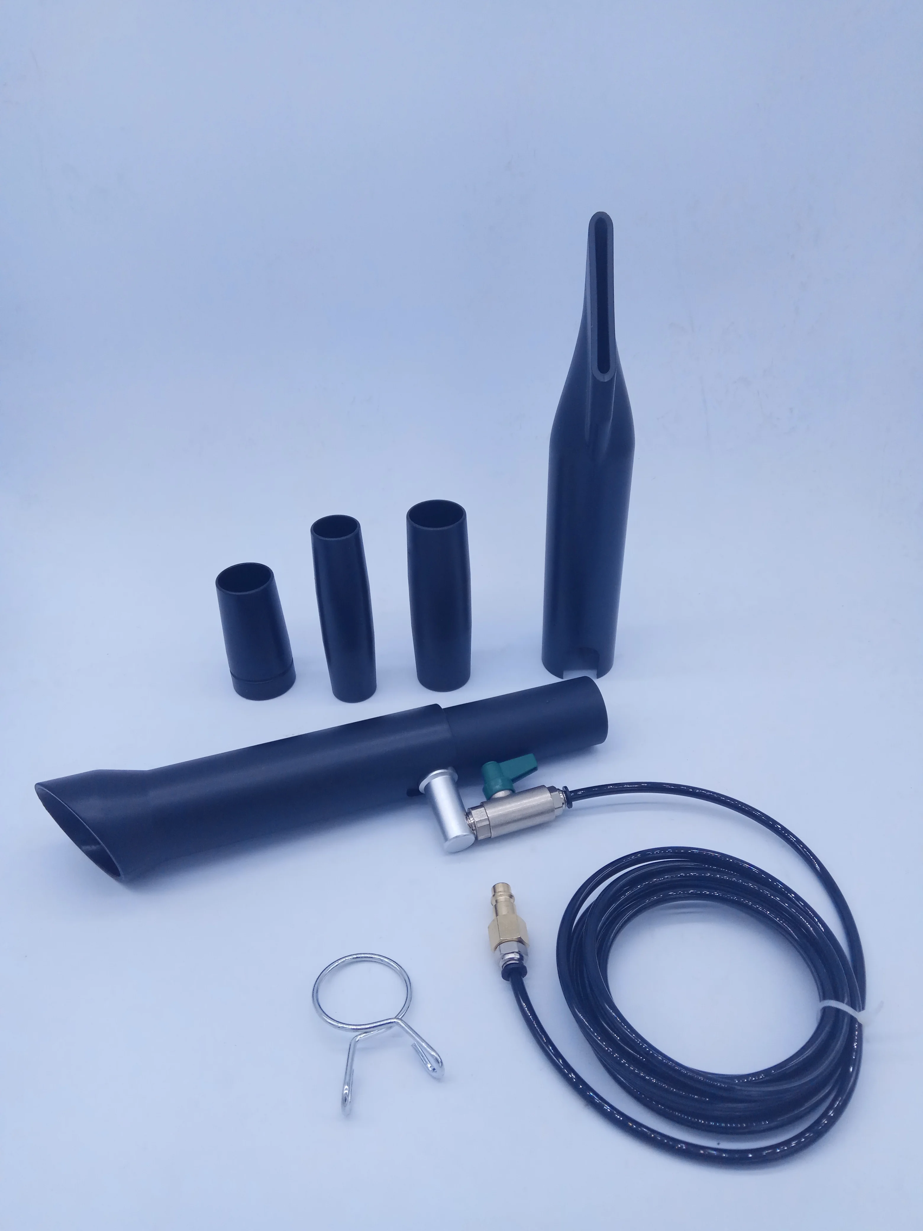 

TORNADOR BLACK Beast Z-017 With Vacuum Cleaner Adaptors Attachment Professinal Car Tools Cleaning Gun blow and suction Pistola