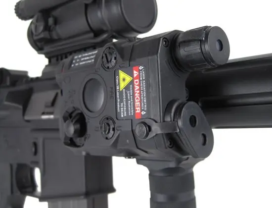 matrix peq 15 type tactical red laser led flashlight laser light combo with pressure switch