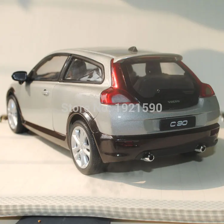volvo c30 diecast model