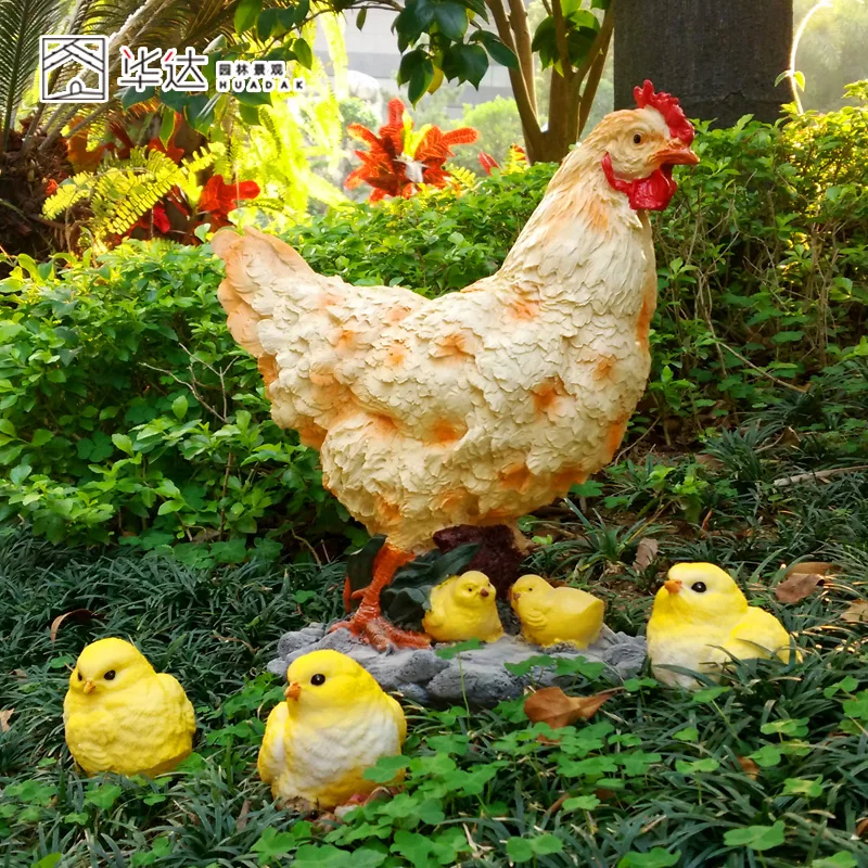 Outdoor small animal decoration  resin craft of chickens 