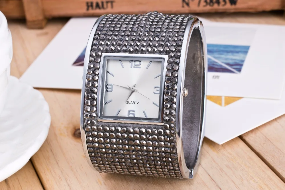 Роскошные серебряные женские часы-браслет, ЖЕНСКИЕ НАРЯДНЫЕ часы, кварцевые наручные часы с бриллиантами, женские квадратные часы
