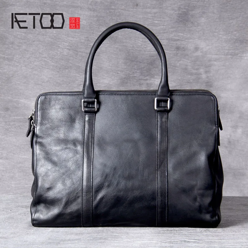 

AETOO Retro leather men's handbag, simple handmade head cowhide business casual computer Bag