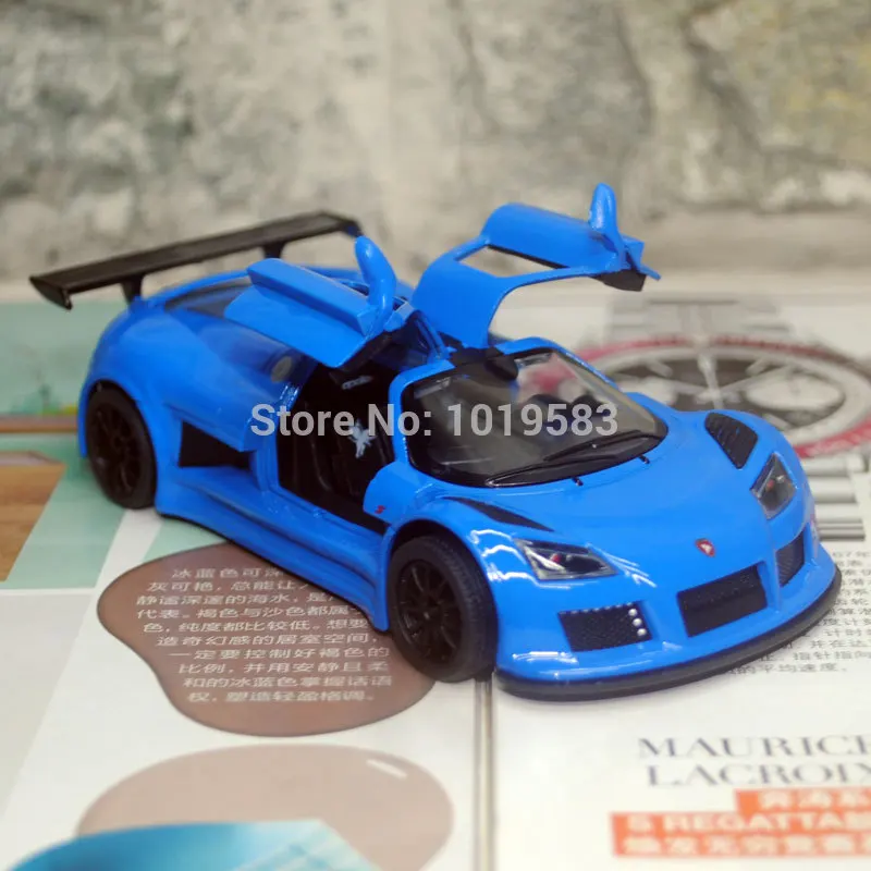 2010 Gumpert Apollo Sport blue (7)