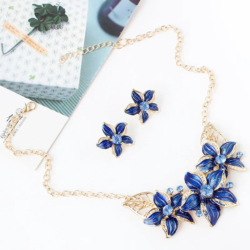 

New 2017 Earrings Jewelry Explosion Models Necklace Alloy Set Stylish Bride Paint Flower