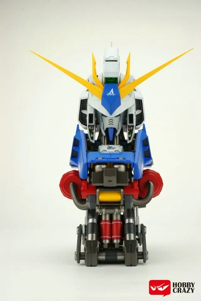 COMIC CLUB в наличии сборка Gundam Модель 1:35 RX 93 Привет V голова бюст Подарок Оранжевая