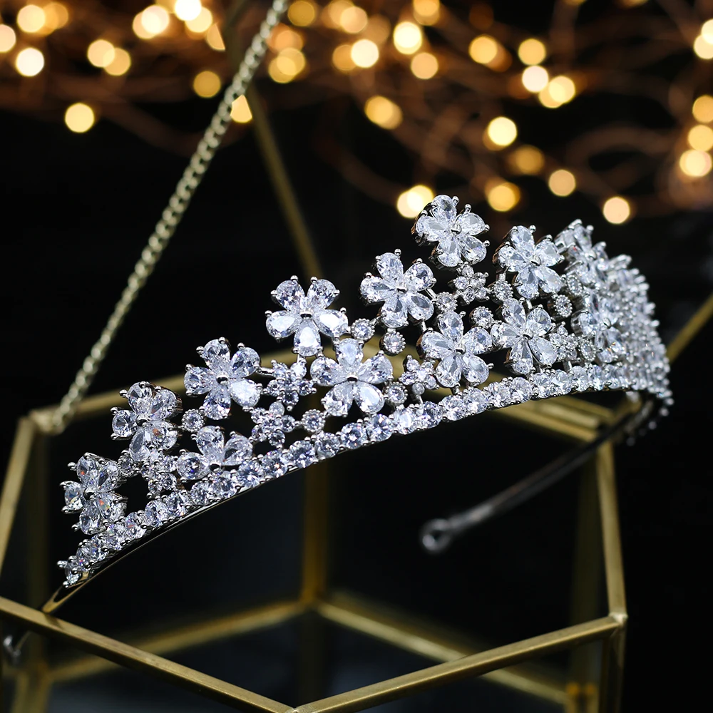 

Europea Simple Sparkling completo Zircon Tiaras nupciales coronas cristal plateado Wedding Hairbands para las novias Dama