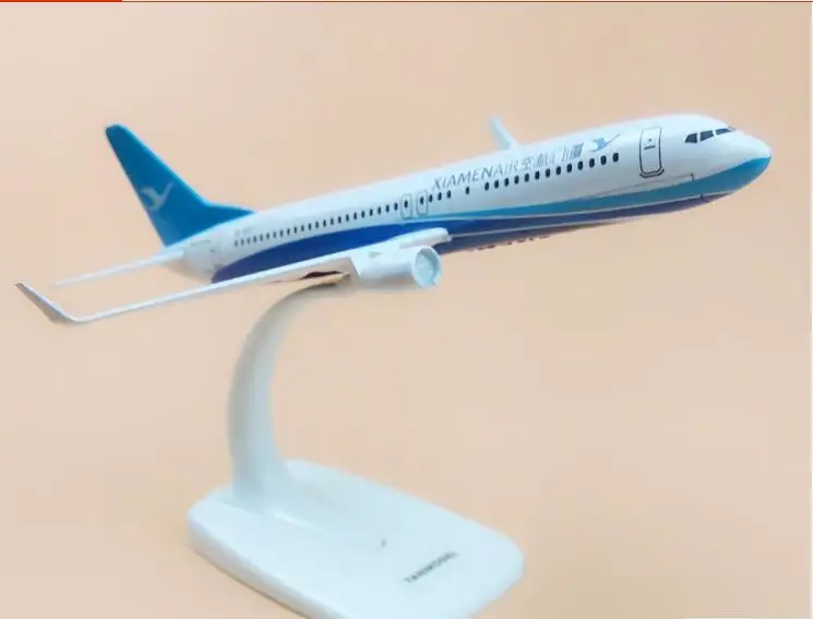 Сплав металла Китай Xiamen Air B737 авиакомпания модель самолета XiamenAir Boeing 737 модель самолета Детские Подарки 16 см