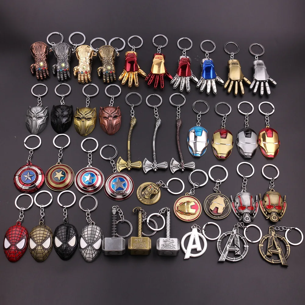 

The Avengers Captain America Shield Spiderman Batman Keychain Toy Superhero Hulk Iron Man Marvel jewelry Metal Pendant Keychains