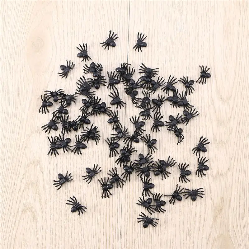 

100 Pcs Black Plastic Fake Spider Practical Jokes Decor Props Realistic Spider For Prank Halloween Party Decoration A3