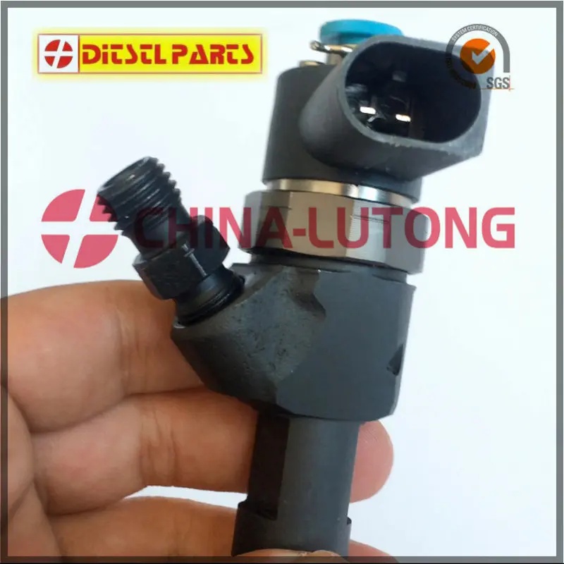 

Diesel Fuel Injector 6110701687 for Mercedes SPRINTER Injection Pump/2003 Jeep Grand From China for Automobile Engine
