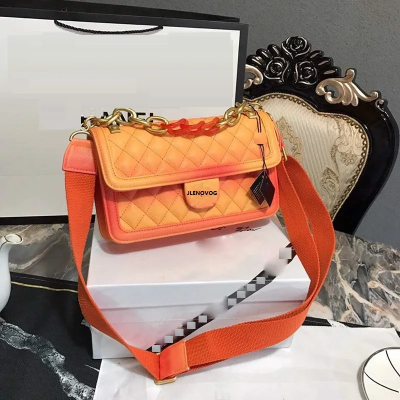 

2019 new wild single shoulder chain bag fashion Messenger bag small square bag
