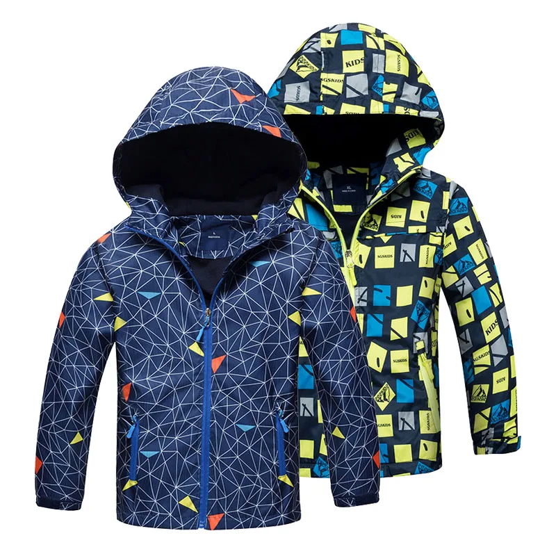 Для мальчиков верхняя одежда Пальто для будущих мам Новый 2018 Весенняя мода Водонепроницаемый ветрозащитная куртка с капюшоном для От 3 до 12 лет Обувь для мальчиков бренд Детская спортивная одежда