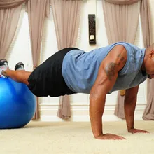 65 см Yoga мяч утолщение взрывозащищенные Yoga мяч для беременных похудеть мяч для фитнес-мяч