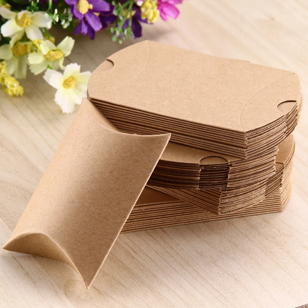 

50pcs/lot Kraft Gift Candy Box Wedding Party Favor Gift Box Anti-Scratch Box Sweet Boxes Wedding Party Gift Candy Holder Bags