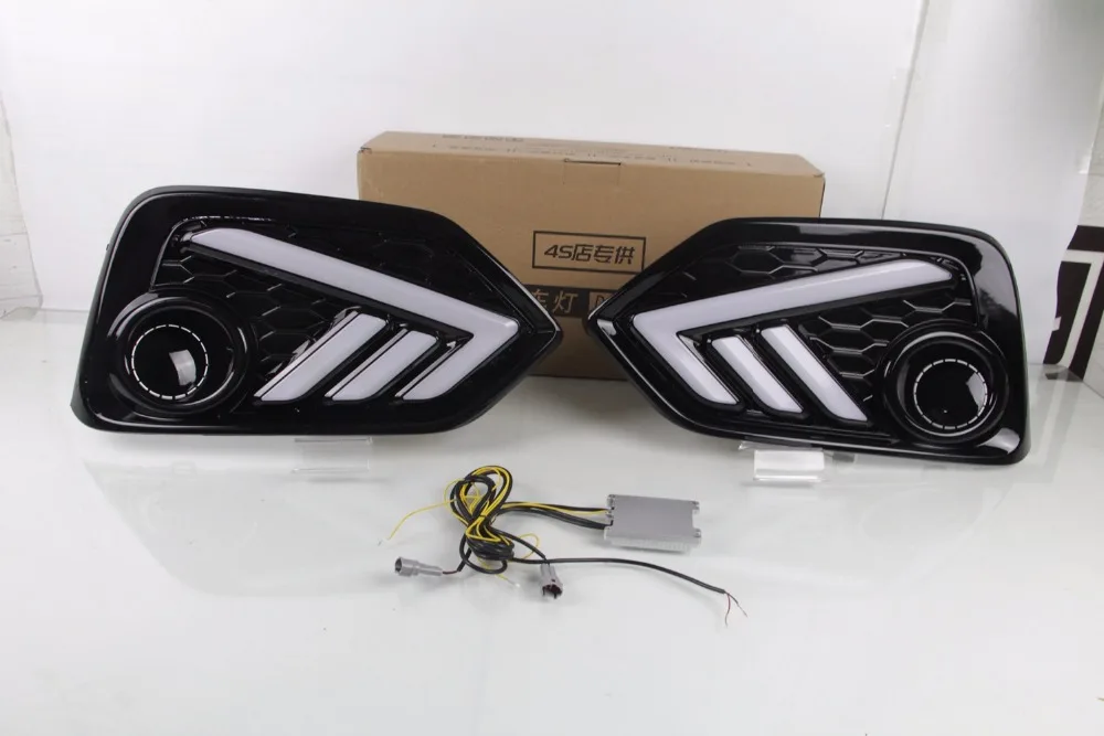 

White LED Daytime Running Lights DRL Turn amber signal Lamp For Honda Civic 2016 2017 2018 2019