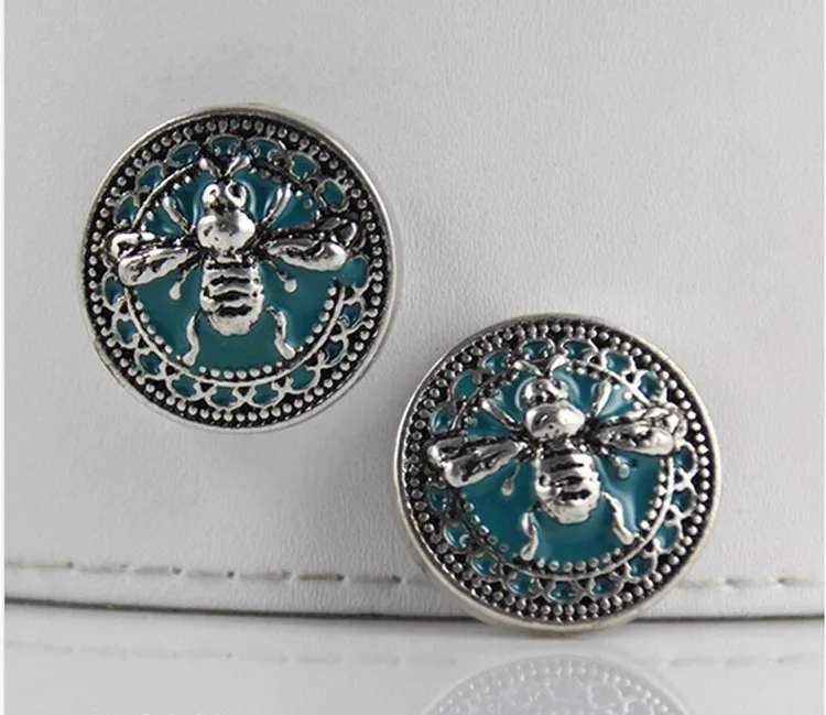 PAPAPRESS 10pcs/lot Snaps ANTIQUE SILVER Little Honeybee 18mm Snaps